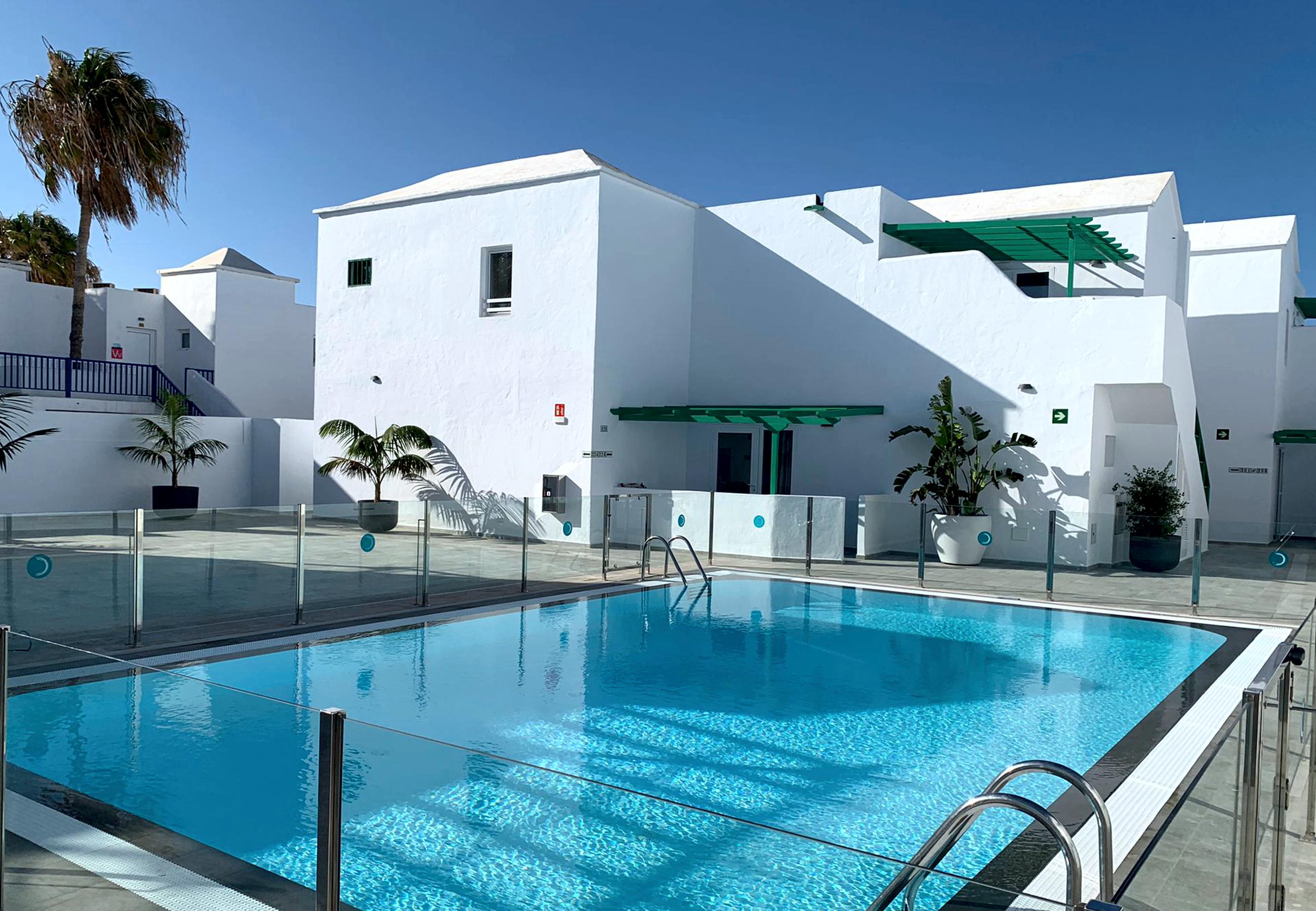 Apartamentos Celeste Costa Teguise Exterior photo