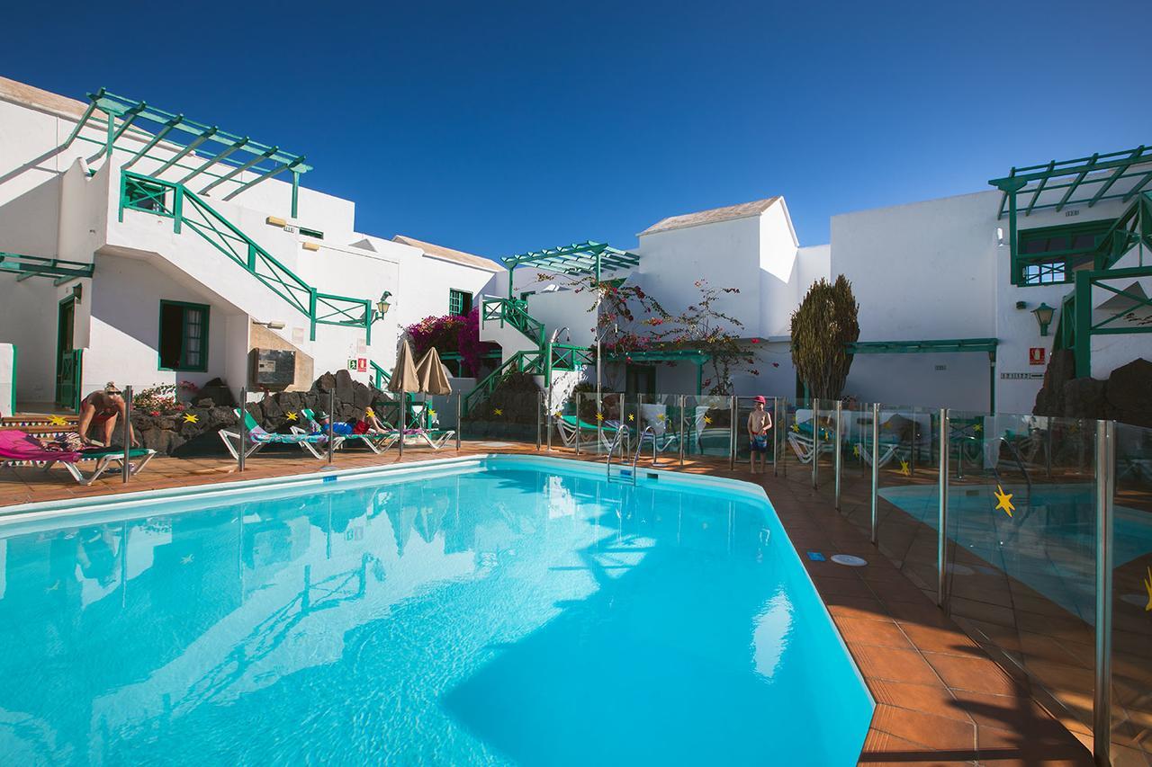 Apartamentos Celeste Costa Teguise Exterior photo